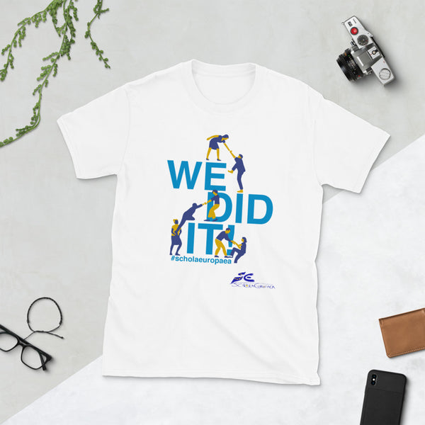 T-shirt We Did It - Illus I Logo Schola Europaea